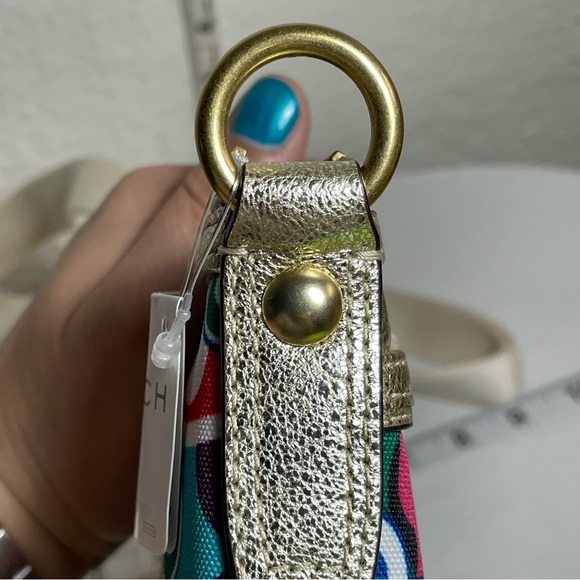 NWT - Coach Poppy Pop C Graffiti Metallic Gold Patchwork Swingpack Crossbody Bag - Picture 6 of 12